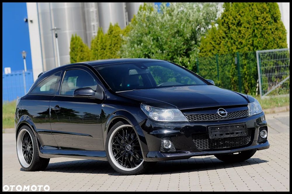 Opel Astra OPC - 4