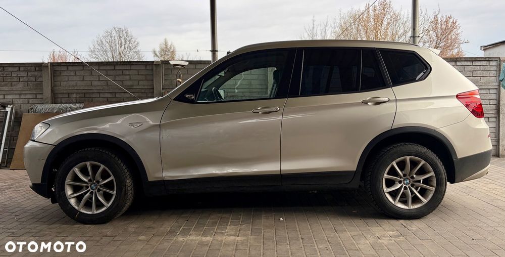 BMW X3 xDrive20d - 13