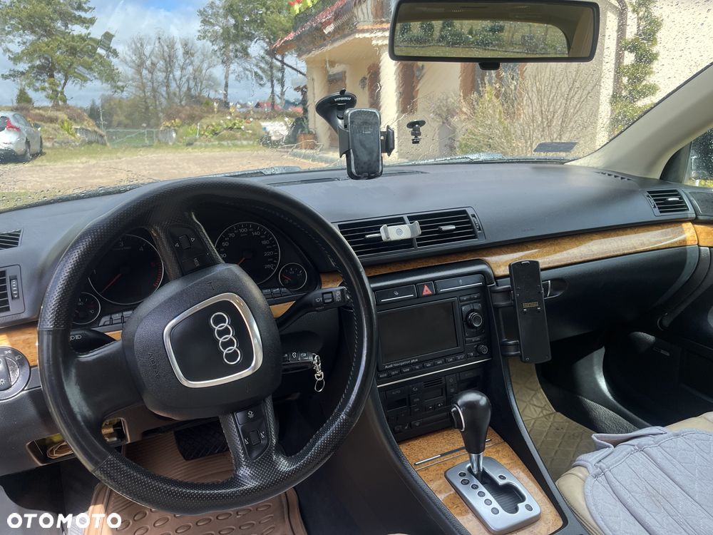 Audi A4 Avant 2.0 TDI Multitronic - 11