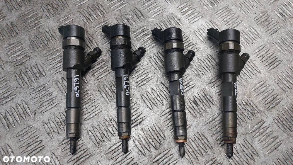 WTRYSK WTRYSKIWACZ KOMPLET USZKODZONE SCENIC II 1.9 DCI 8200389369 - 1