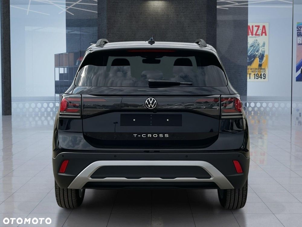 Volkswagen T-Cross - 12
