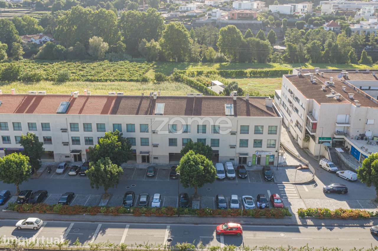 Apartamento T2 com terraço e vista Rio Vez em Arcos de Valdevez - Grande imagem: 5/28