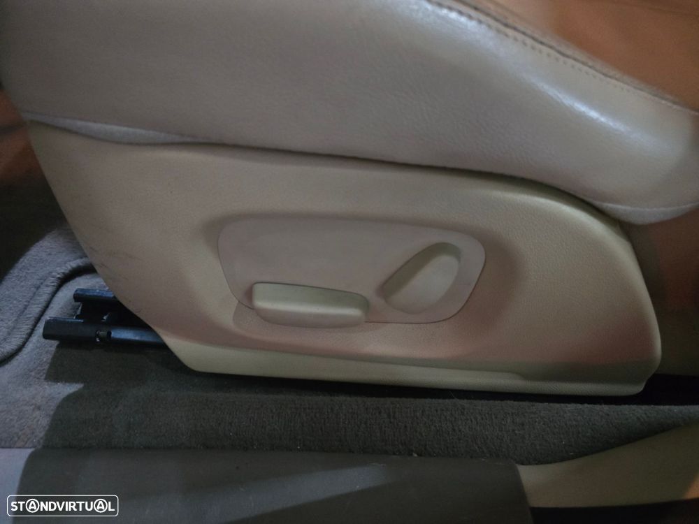 Jaguar S-Type 2.7 D V6 Classic Auto. - 12