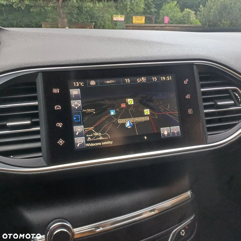 Peugeot 308 1.6 HDi Premium - 13