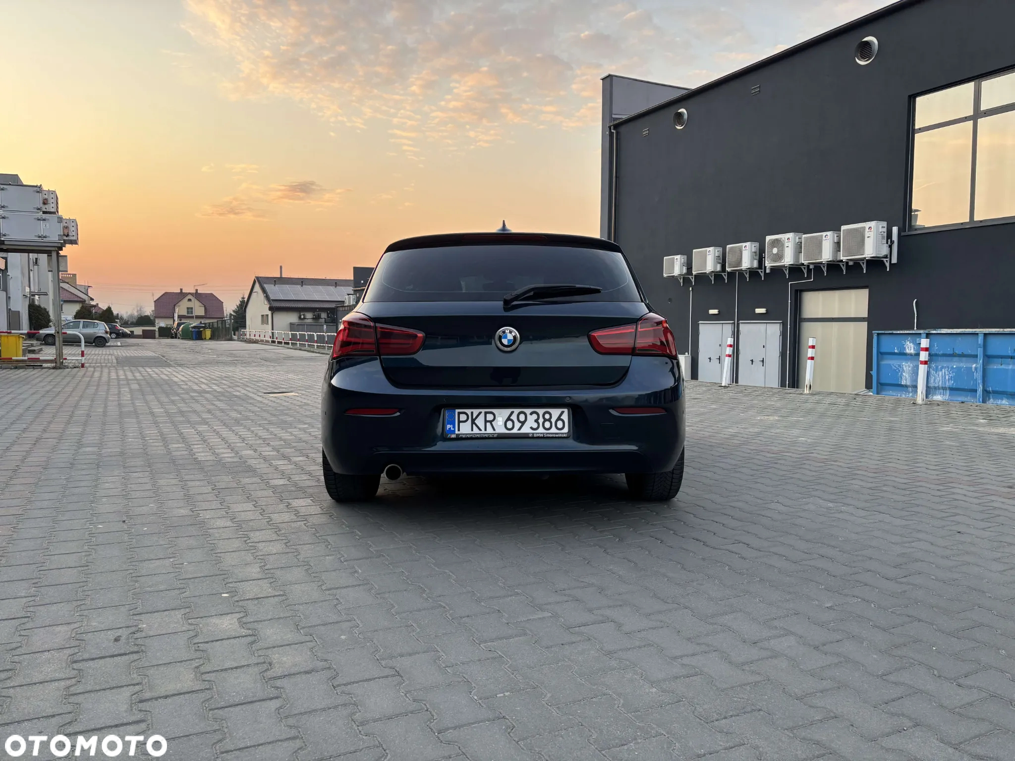 BMW Seria 1 116d EfficientDynamics - 6