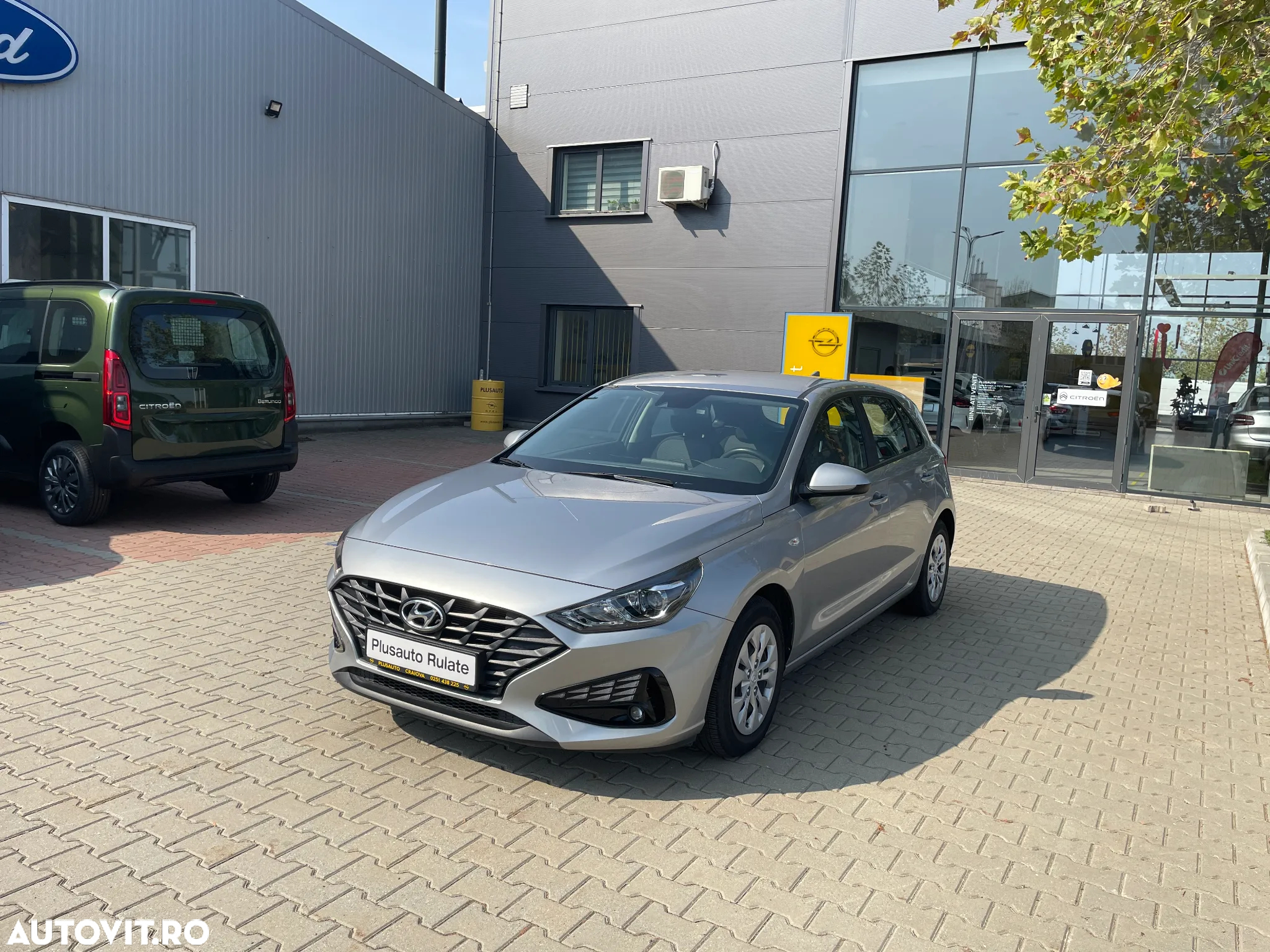 Hyundai i30 1.5 110CP 5DR M/T Comfort - 2