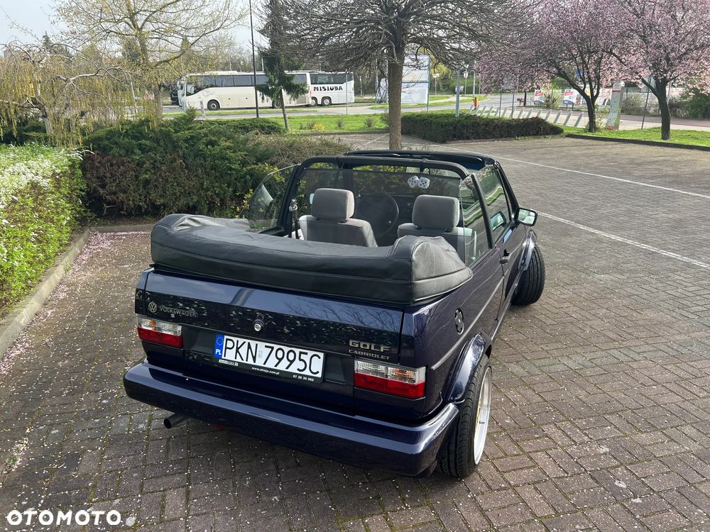 Volkswagen Golf - 9