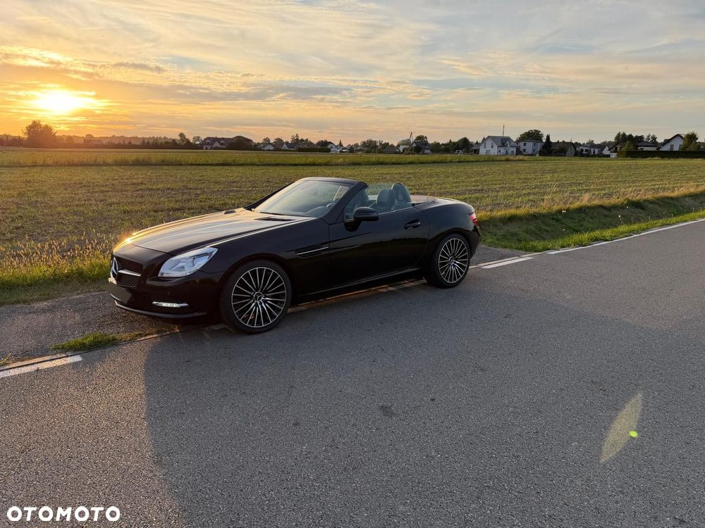 Mercedes-Benz SLK 200 CGI - 7