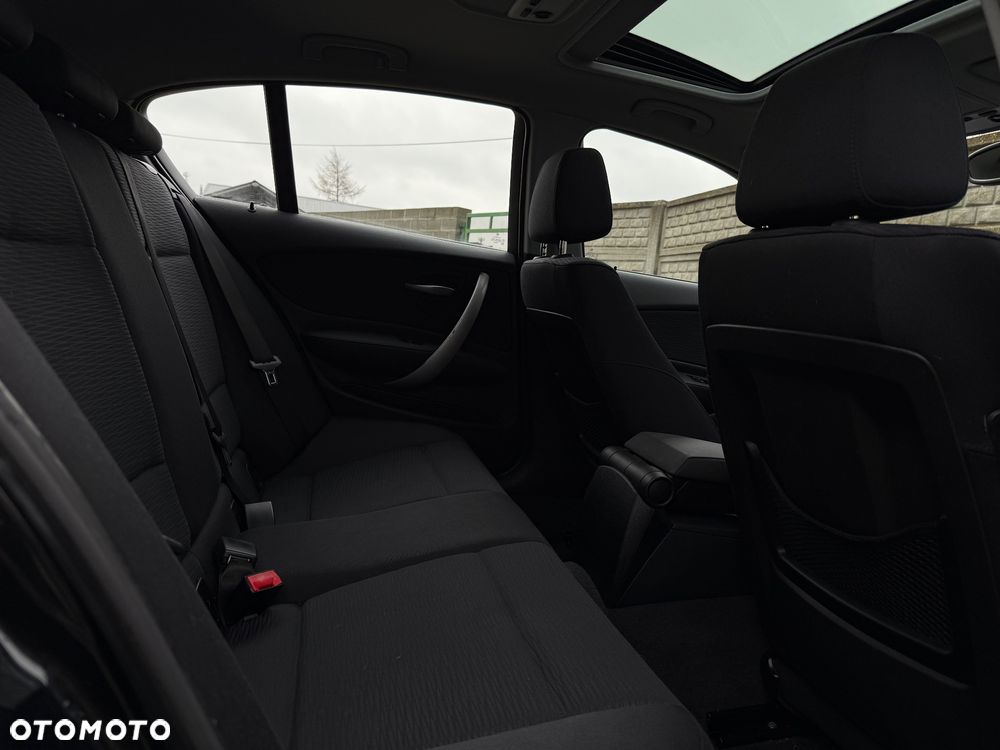 BMW Seria 1 118i - 12