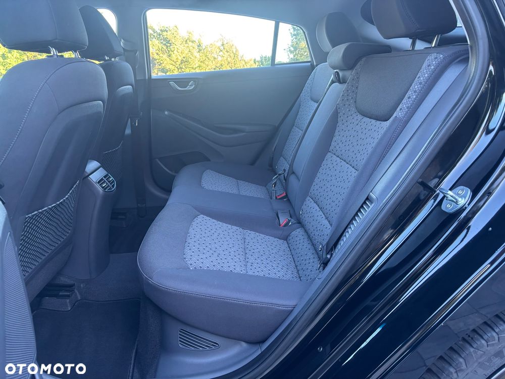 Hyundai IONIQ Plug-in hybrid Premium - 10