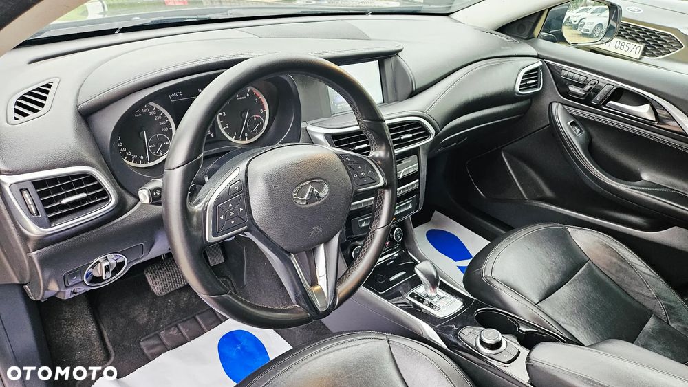 Infiniti QX30 2.0t DCT AWD Premium - 24