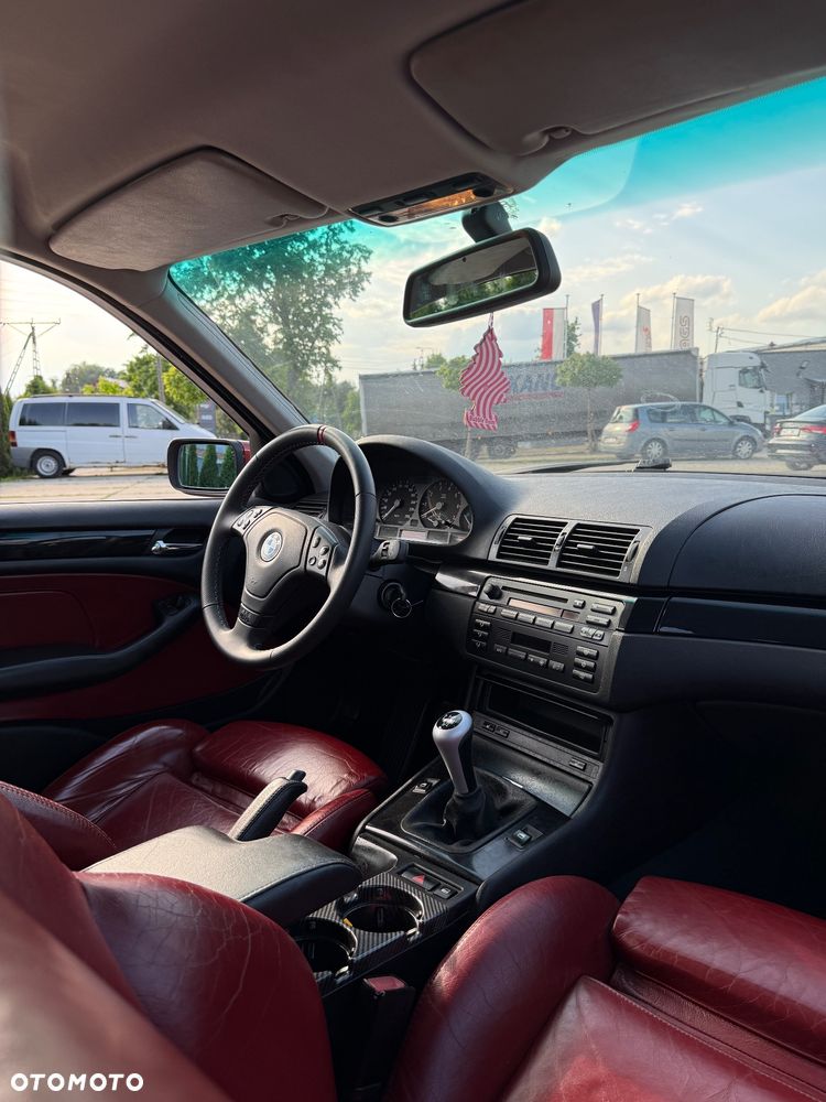 BMW Seria 3 323i - 15