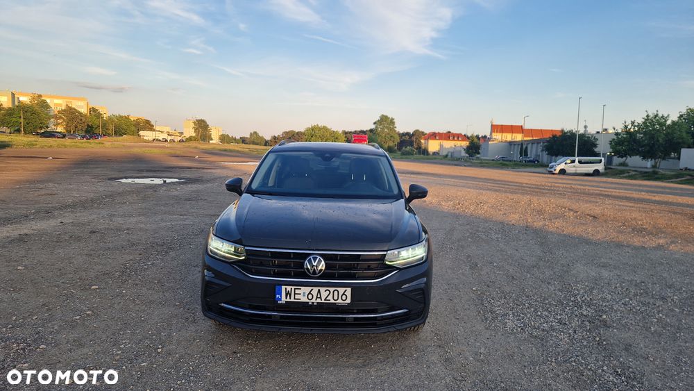 Volkswagen Tiguan 1.5 TSI EVO Life DSG - 2