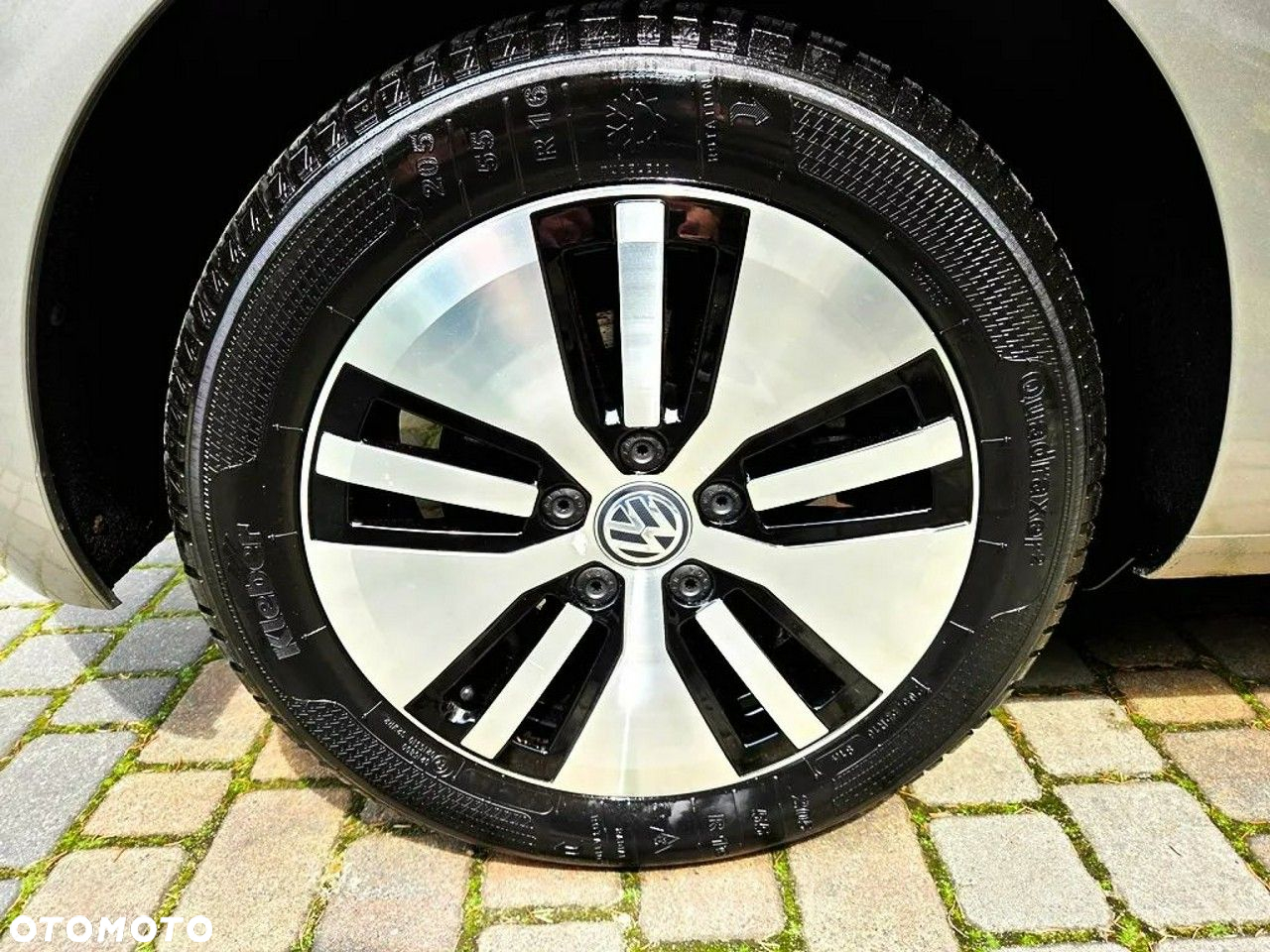 Volkswagen Golf e-Golf - 22