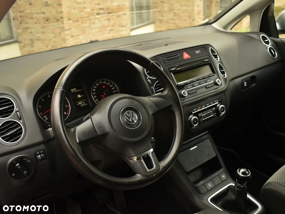 Volkswagen Golf Plus - 13