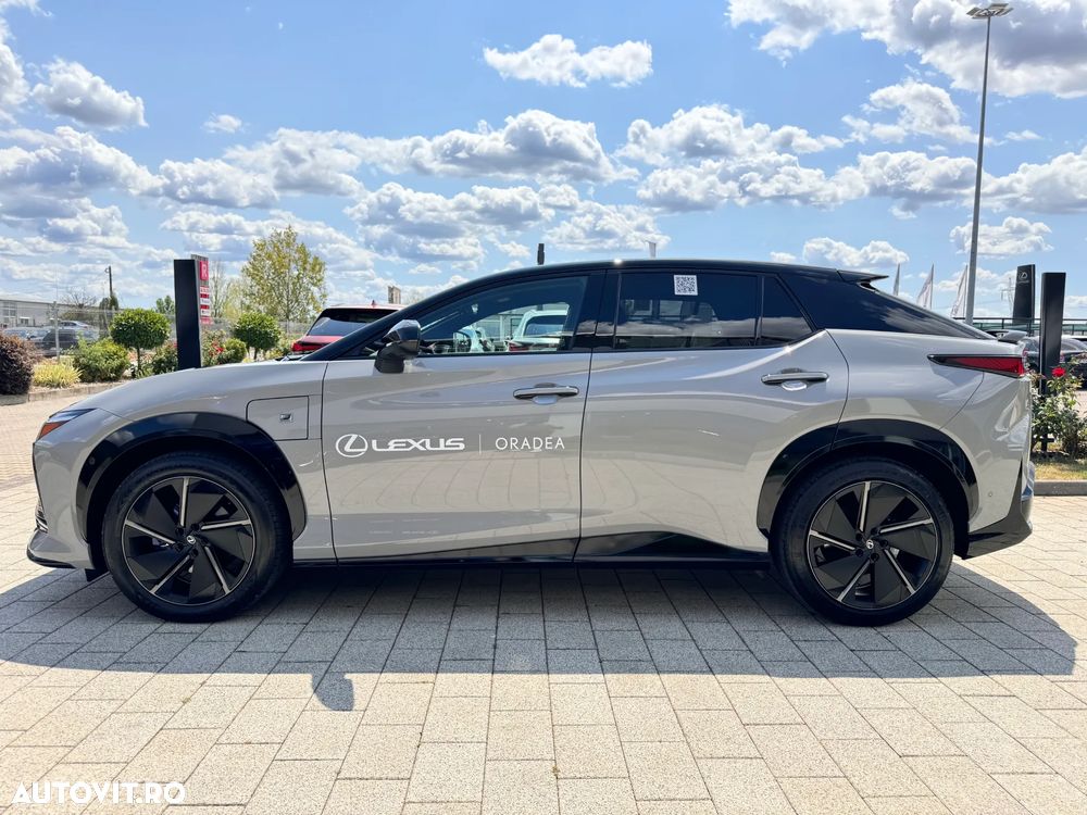 Lexus RZ 550e F SPORT - 4