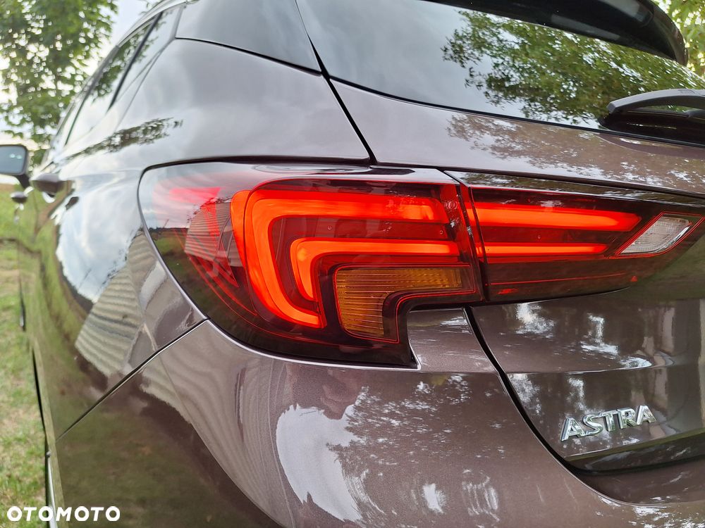 Opel Astra 1.4 Turbo Innovation - 10