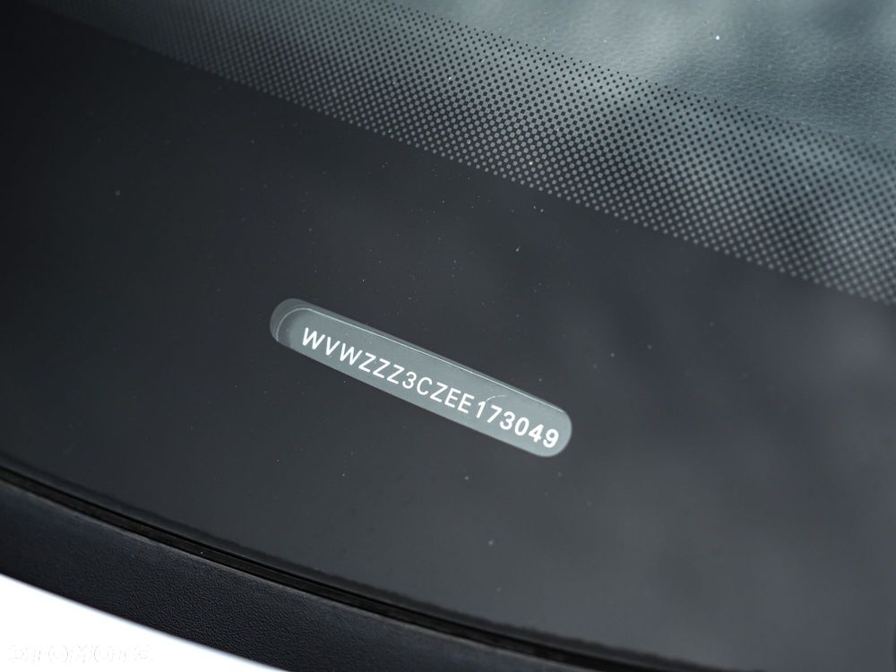 Volkswagen Passat 2.0 Blue TDI SCR Highline - 31
