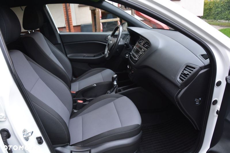 Hyundai i20 1.0 T-GDi Classic Plus - 8