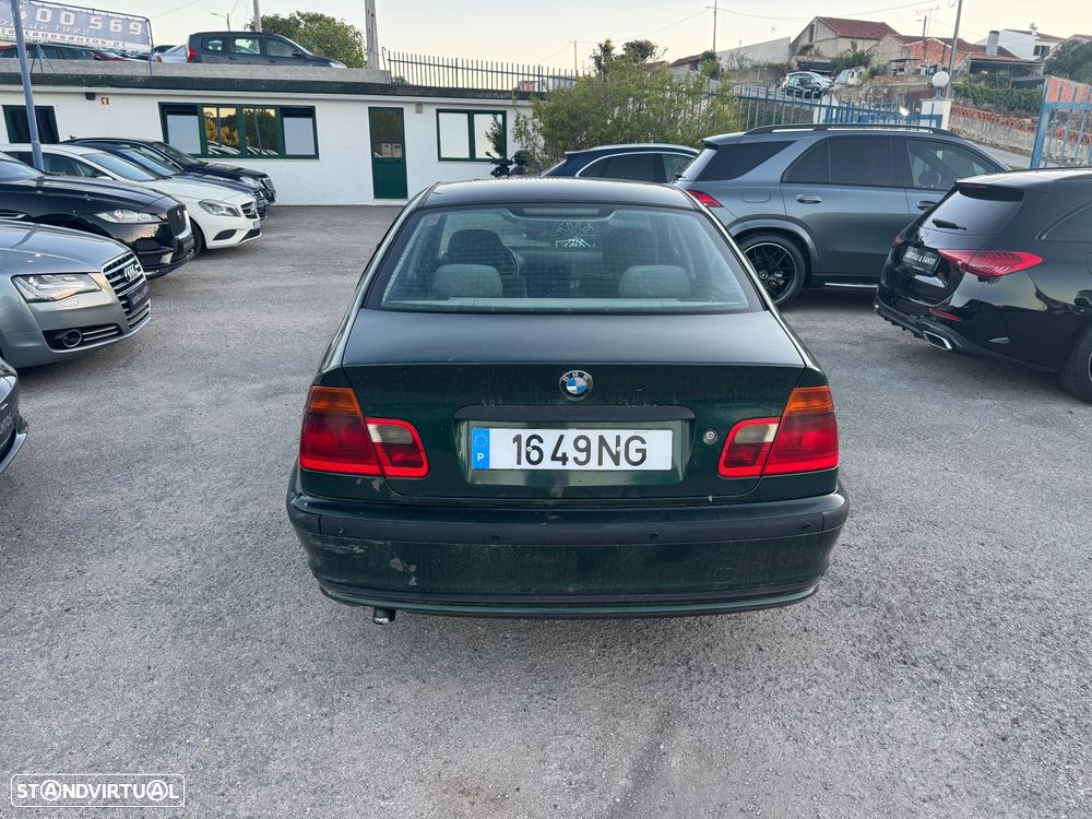 BMW 318 - 18