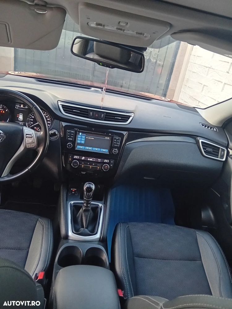 Nissan Qashqai 1.5 DCI Start/Stop Tekna - 12