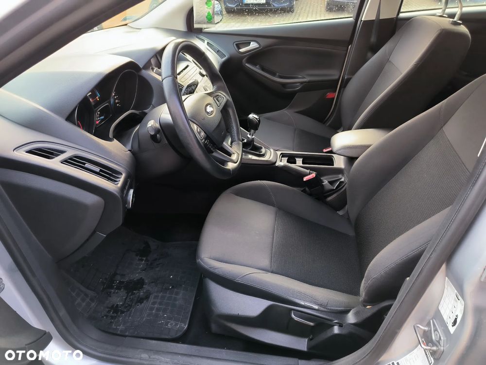 Ford Focus - 7