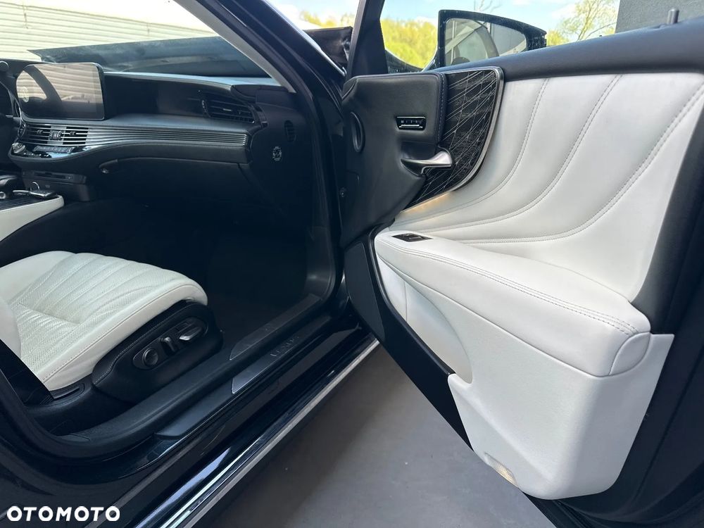 Lexus LS - 34