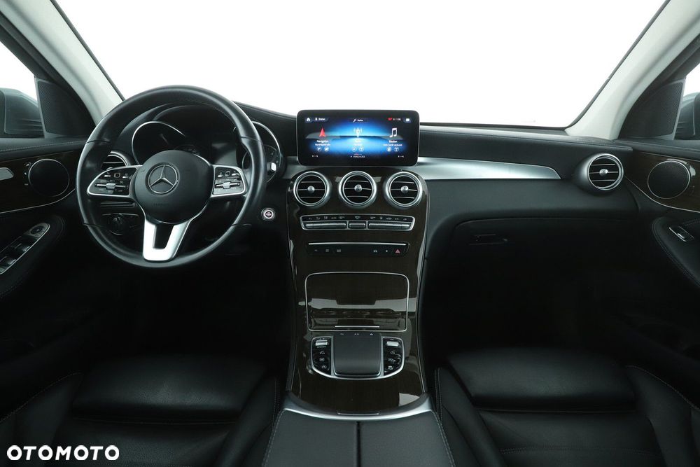 Mercedes-Benz GLC - 23