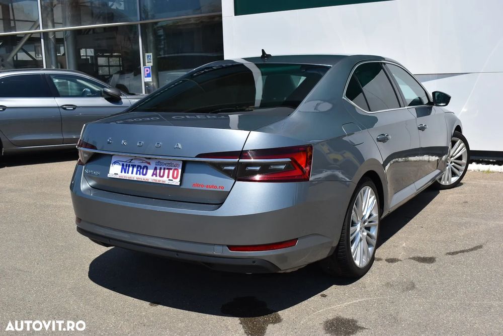 Skoda Superb 2.0 TSI DSG Style - 9