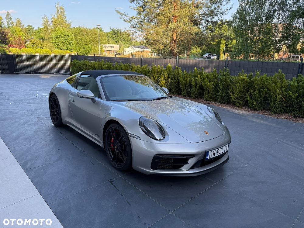Porsche 911 Targa 4 GTS - 15