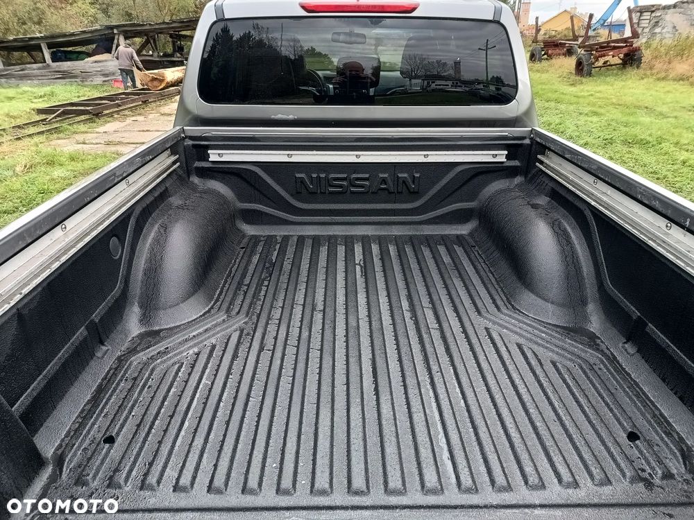 Nissan Navara DC 4x4 Autm Tekna - 19