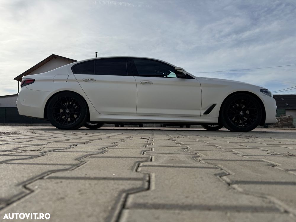 BMW Seria 5 520d AT - 16