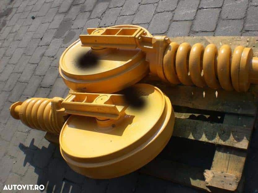 Idler - roata de ghidaj excavator jcb js260 - 1