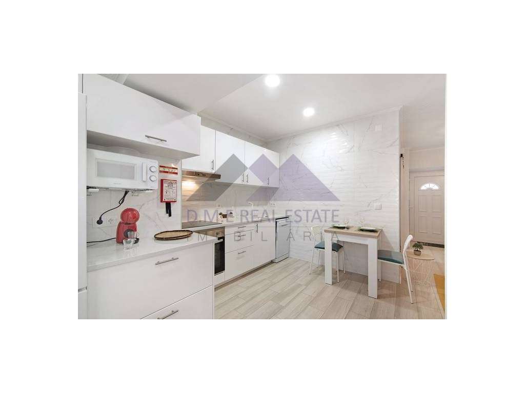 Casa Térrea Remodelada T1 - Grande imagem: 2/25