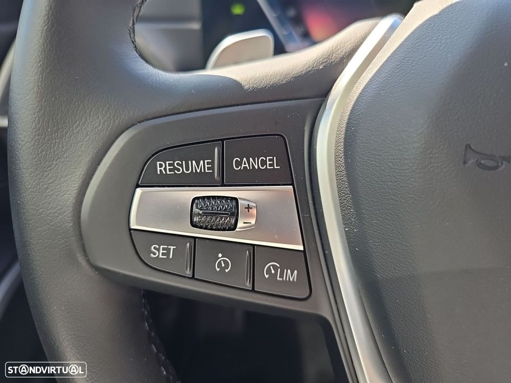 BMW 320 e Auto - 18