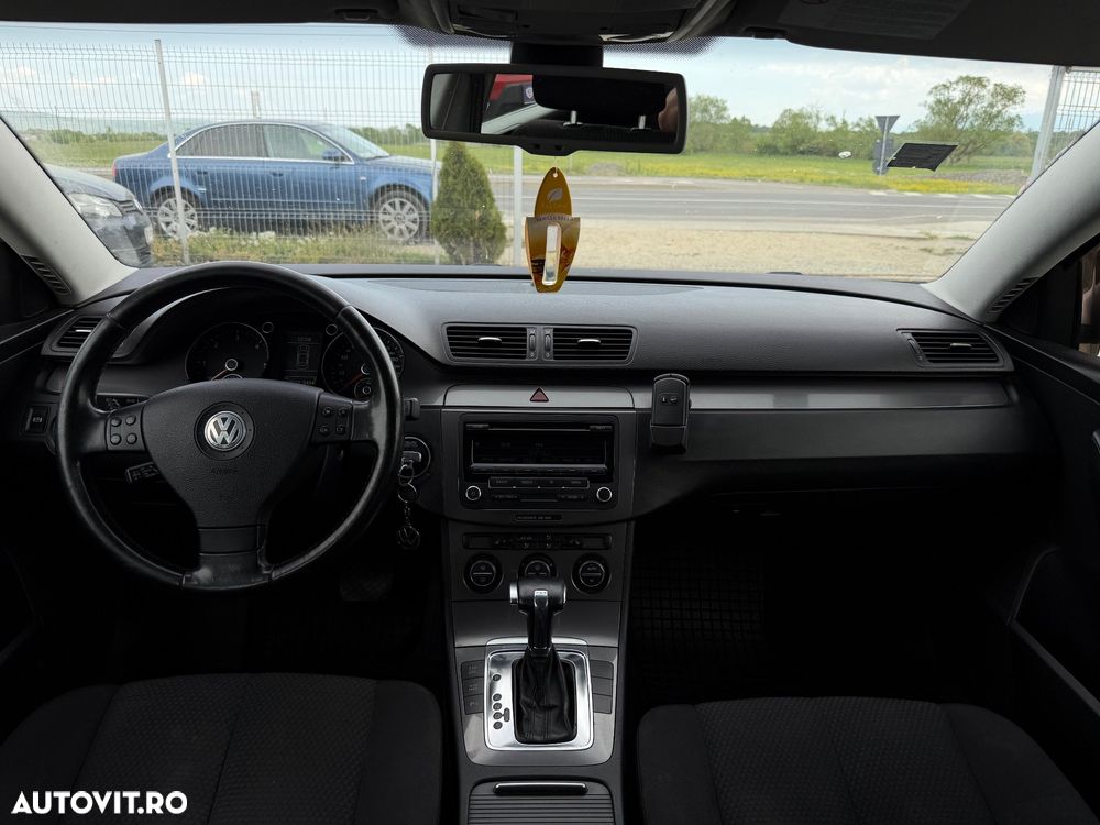 Volkswagen Passat 2.0 TDI DPF DSG Comfortline - 9