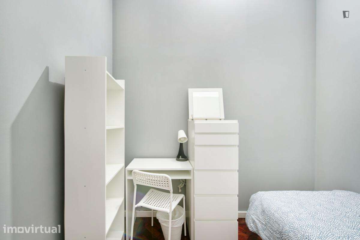 Quarto - localizado em Saldanha Lisbon - Grande imagem: 4/55