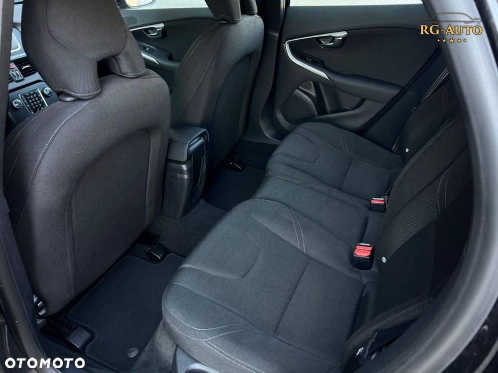 Volvo V40 - 39