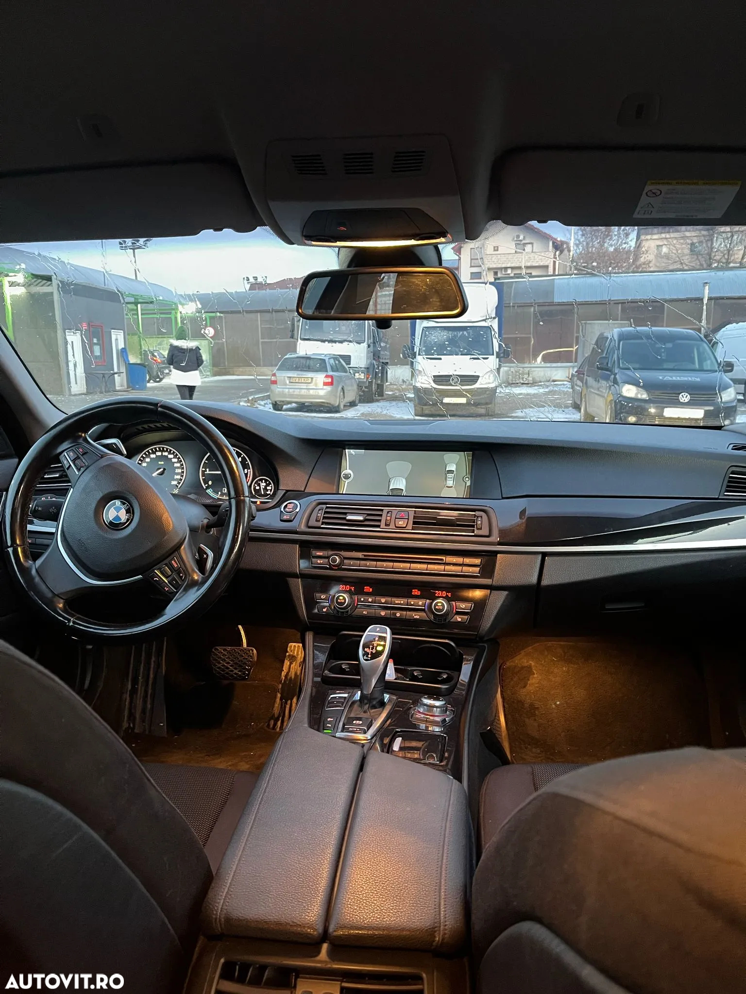 BMW Seria 5 525d xDrive Touring - 5