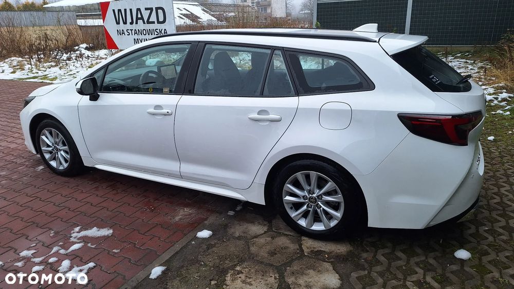 Toyota Corolla 1.8 Hybrid Comfort - 5