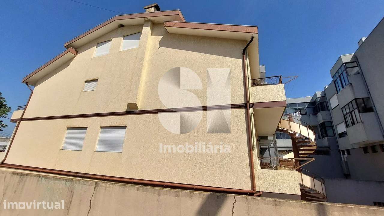 Prédio T6 nas Caxinas, Vila do Conde, a 250m da praia com garagens - Grande imagem: 3/45