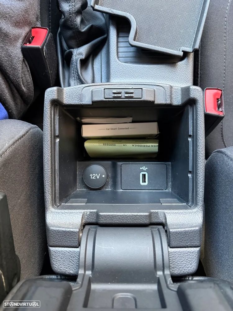 Ford Focus SW 1.5 TDCi Titanium - 44