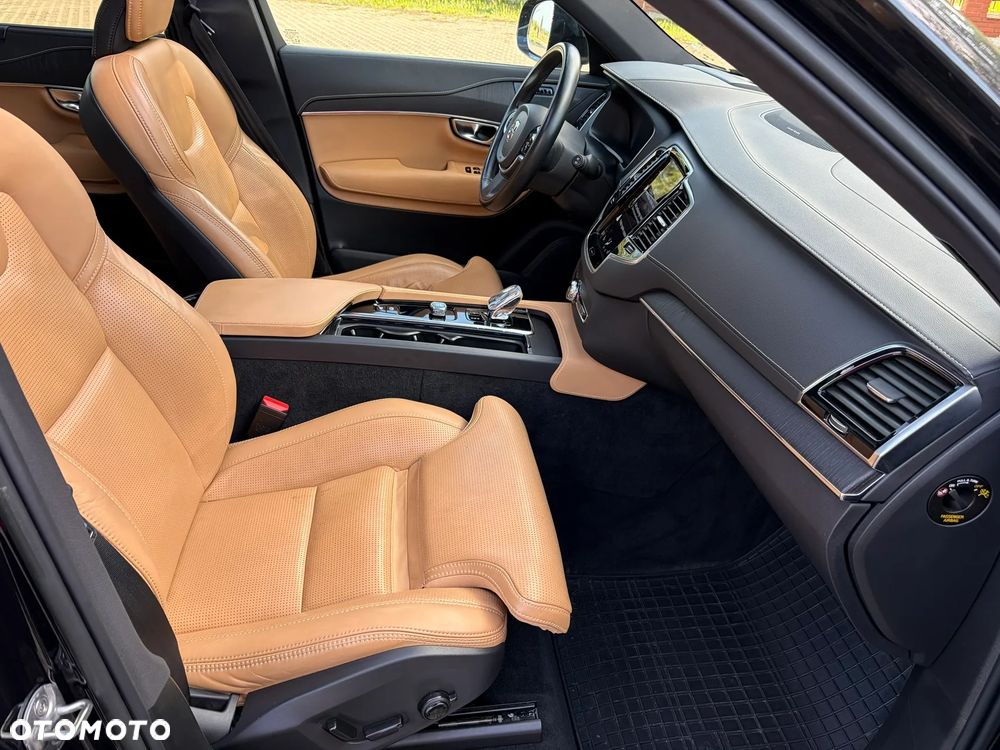 Volvo XC 90 B5 D AWD Inscription - 17