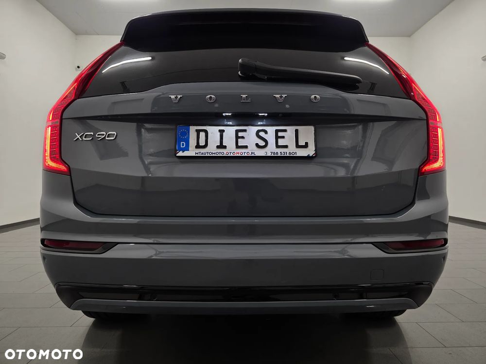 Volvo XC 90 D5 AWD R-Design - 37