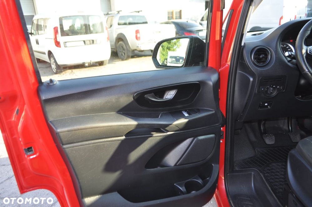 Mercedes-Benz Vito - 22