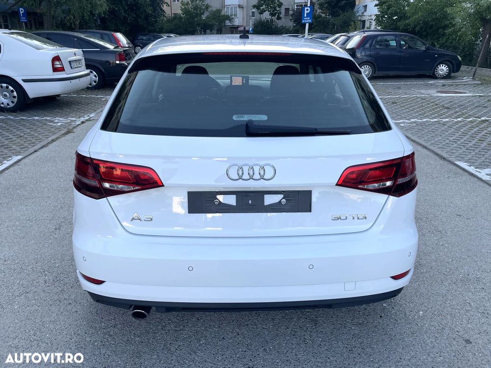 Audi A3 Sportback 30 TDI design - 10