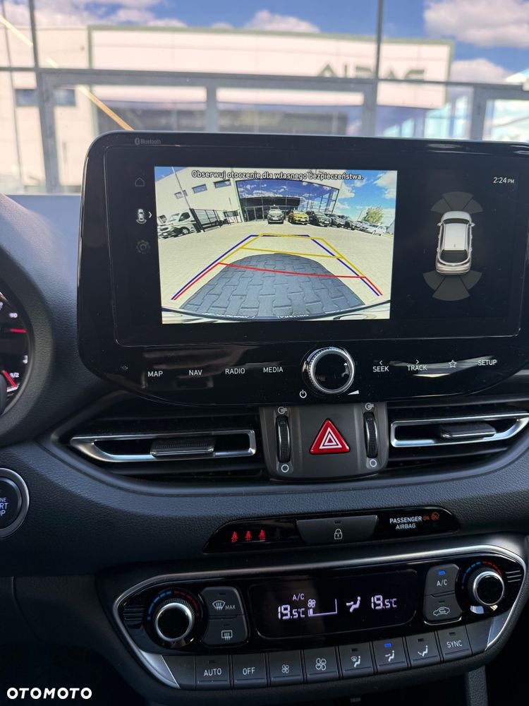 Hyundai i30 1.5 T-GDI 48V-Hybrid N-Line - 16