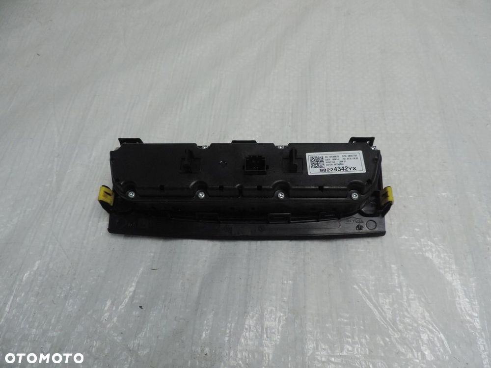 PANEL NAWIEWU KLIMATYZACJI OPEL GRANDLAND 98224342 - 2