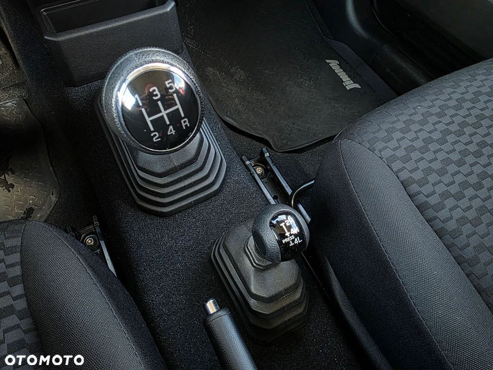 Suzuki Jimny 1.5 Pro - 11