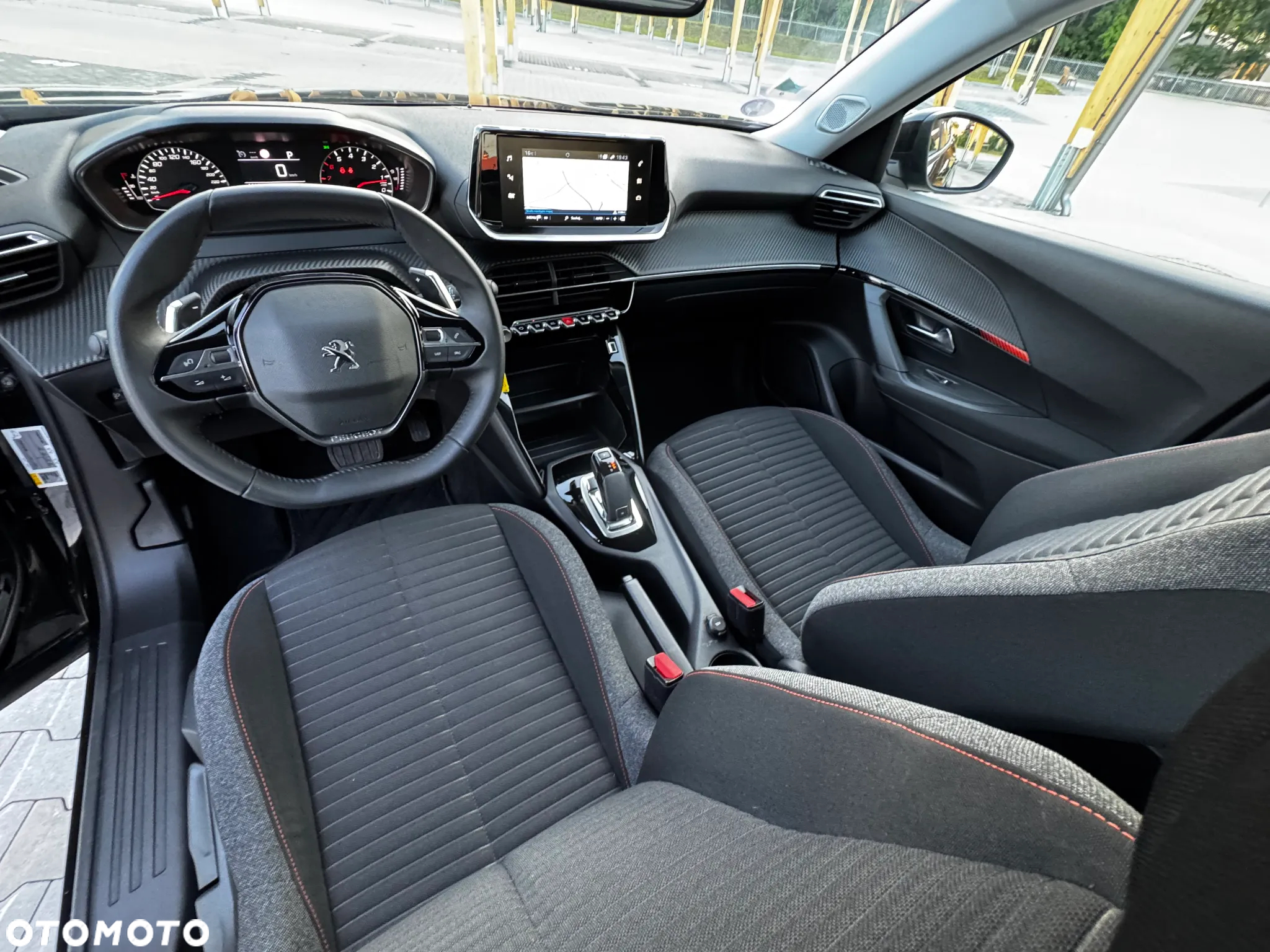 Peugeot 2008 1.2 PureTech GT Pack S&S EAT8 - 20